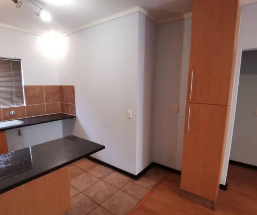 To Let 2 Bedroom Property for Rent in Pineslopes Gauteng