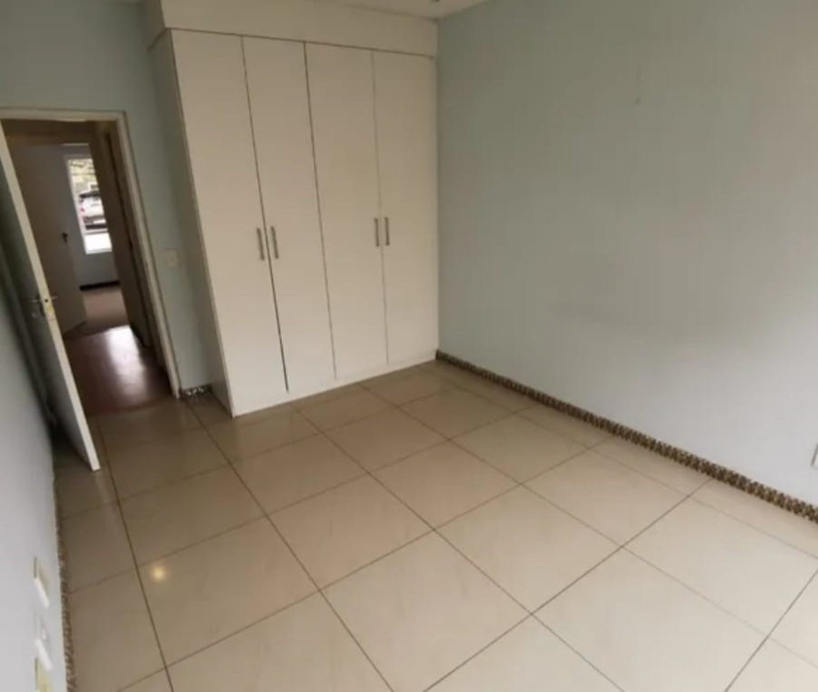 To Let 2 Bedroom Property for Rent in Pineslopes Gauteng