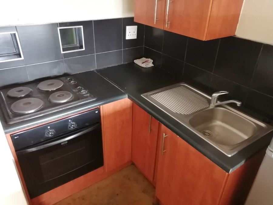 1 Bedroom Property for Sale in Hatfield Gauteng