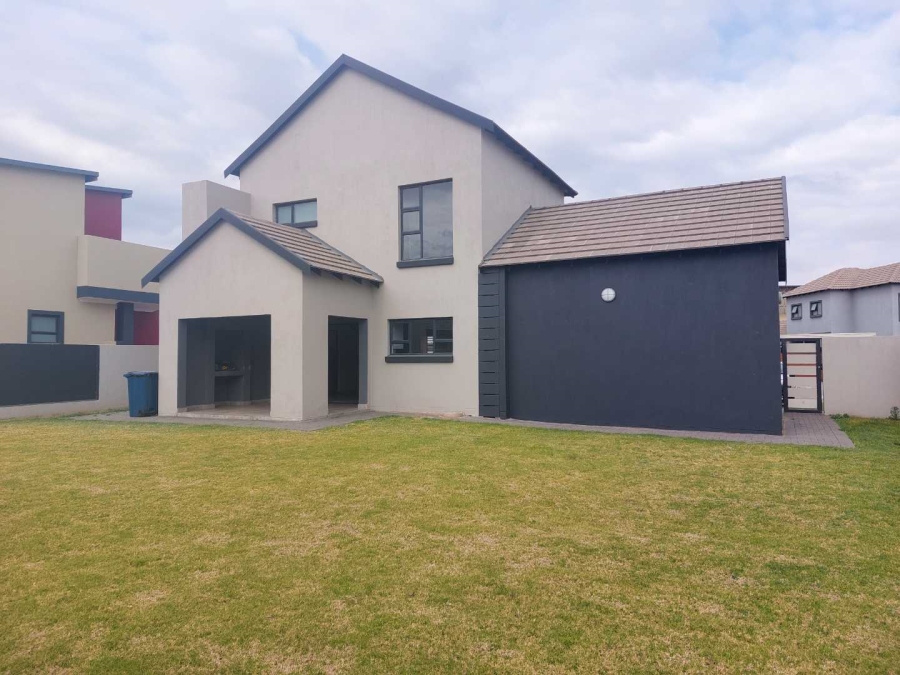 To Let 3 Bedroom Property for Rent in Zambezi Manor Lifestyle Estate Gauteng