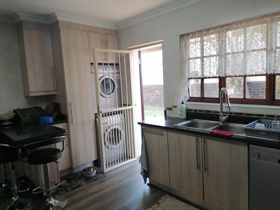 4 Bedroom Property for Sale in Van Riebeeck Park Gauteng