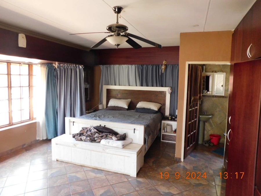 9 Bedroom Property for Sale in Swacina Park A H Gauteng