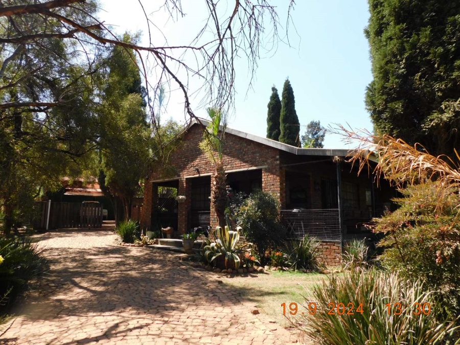 9 Bedroom Property for Sale in Swacina Park A H Gauteng