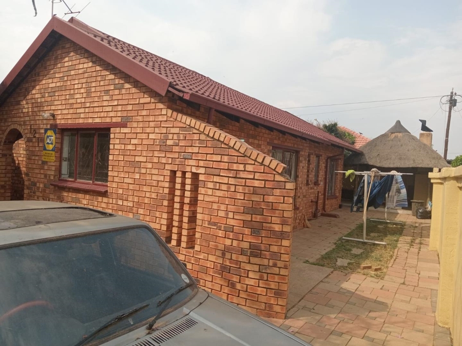 4 Bedroom Property for Sale in Mahube Valley Gauteng