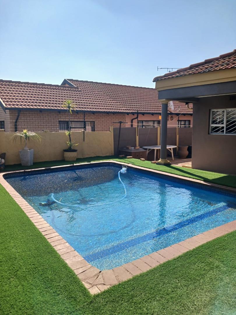 3 Bedroom Property for Sale in Ennerdale Ext 5 Gauteng