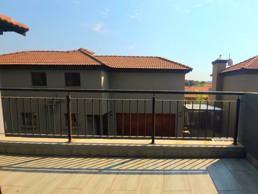 3 Bedroom Property for Sale in New Redruth Gauteng