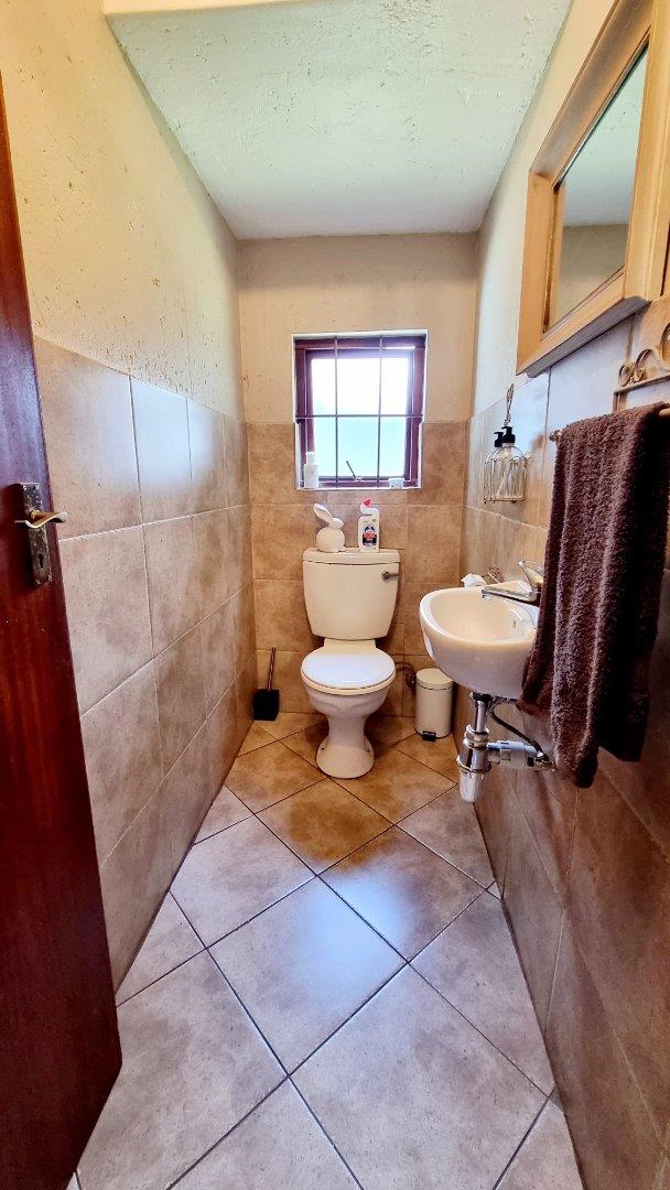 3 Bedroom Property for Sale in New Redruth Gauteng