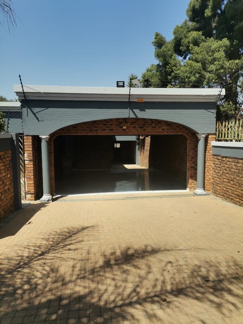 3 Bedroom Property for Sale in Sunward Park Gauteng