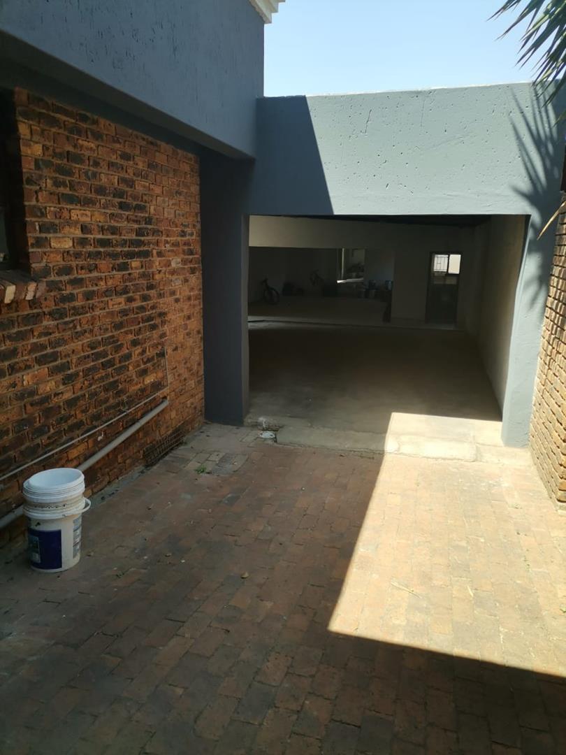 3 Bedroom Property for Sale in Sunward Park Gauteng