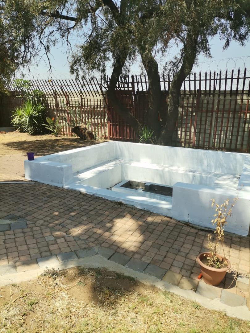 3 Bedroom Property for Sale in Sunward Park Gauteng