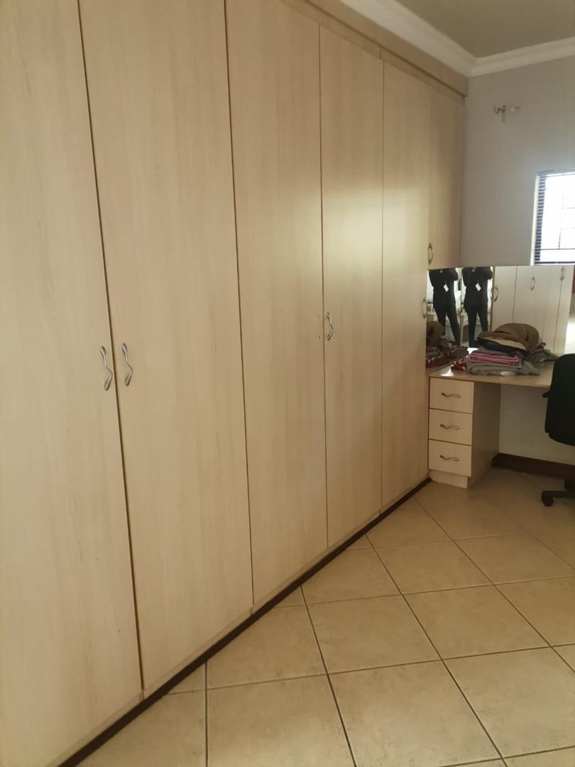 3 Bedroom Property for Sale in Sunward Park Gauteng