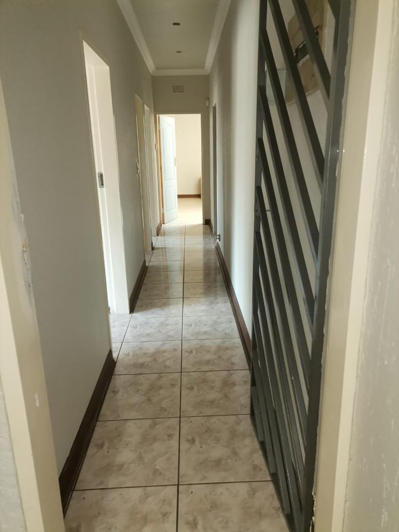 3 Bedroom Property for Sale in Sunward Park Gauteng