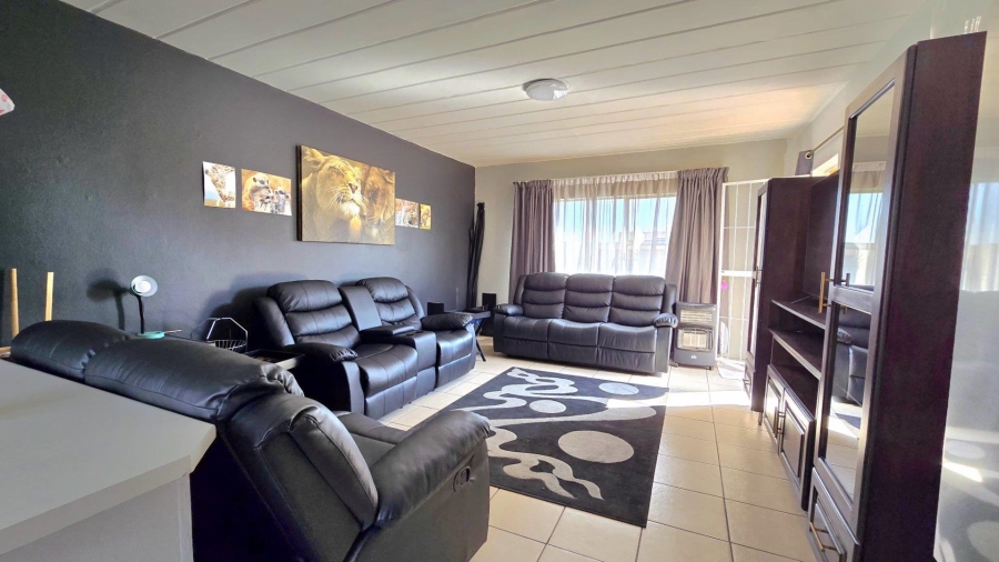 2 Bedroom Property for Sale in Randhart Gauteng