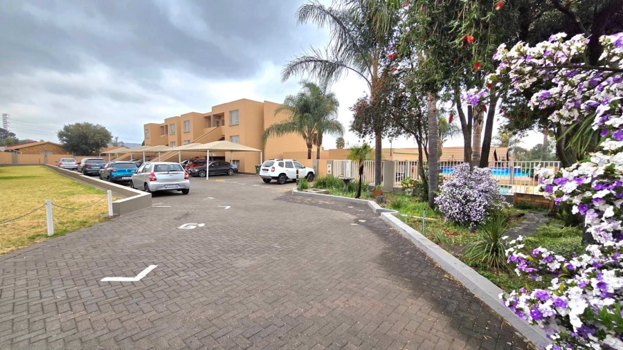 2 Bedroom Property for Sale in Randhart Gauteng