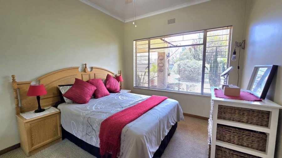 4 Bedroom Property for Sale in Brackenhurst Gauteng