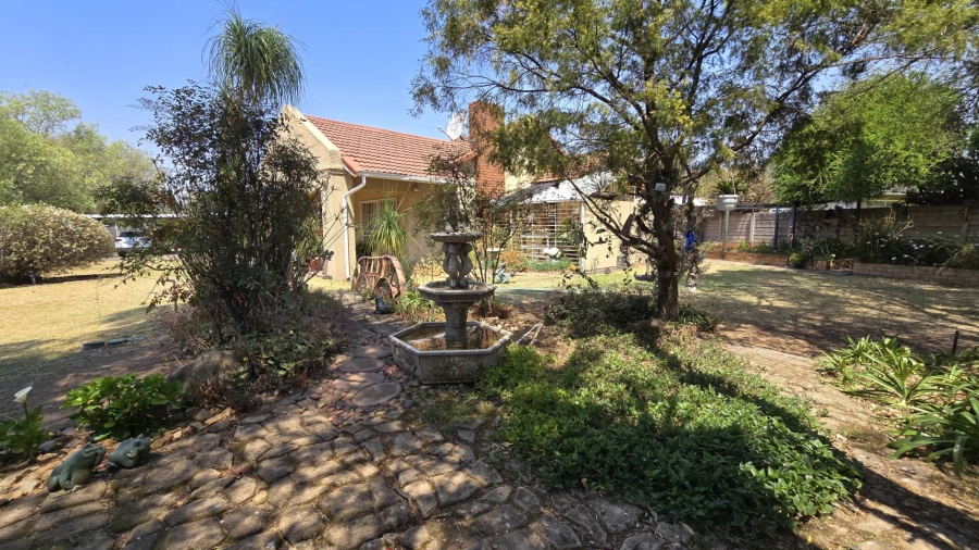 4 Bedroom Property for Sale in Brackenhurst Gauteng