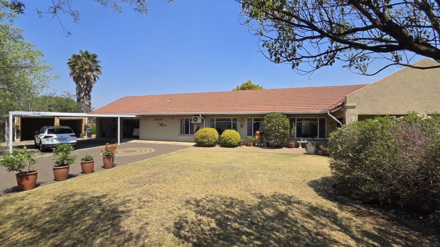 4 Bedroom Property for Sale in Brackenhurst Gauteng