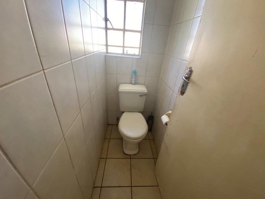 3 Bedroom Property for Sale in Albertsdal Gauteng