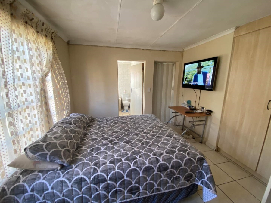 3 Bedroom Property for Sale in Albertsdal Gauteng