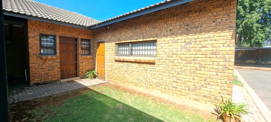 3 Bedroom Property for Sale in Comet Gauteng