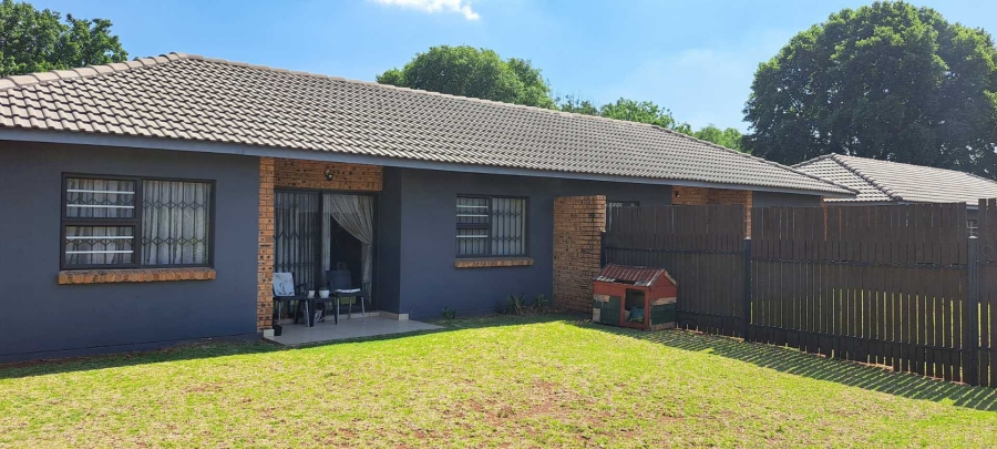 3 Bedroom Property for Sale in Comet Gauteng