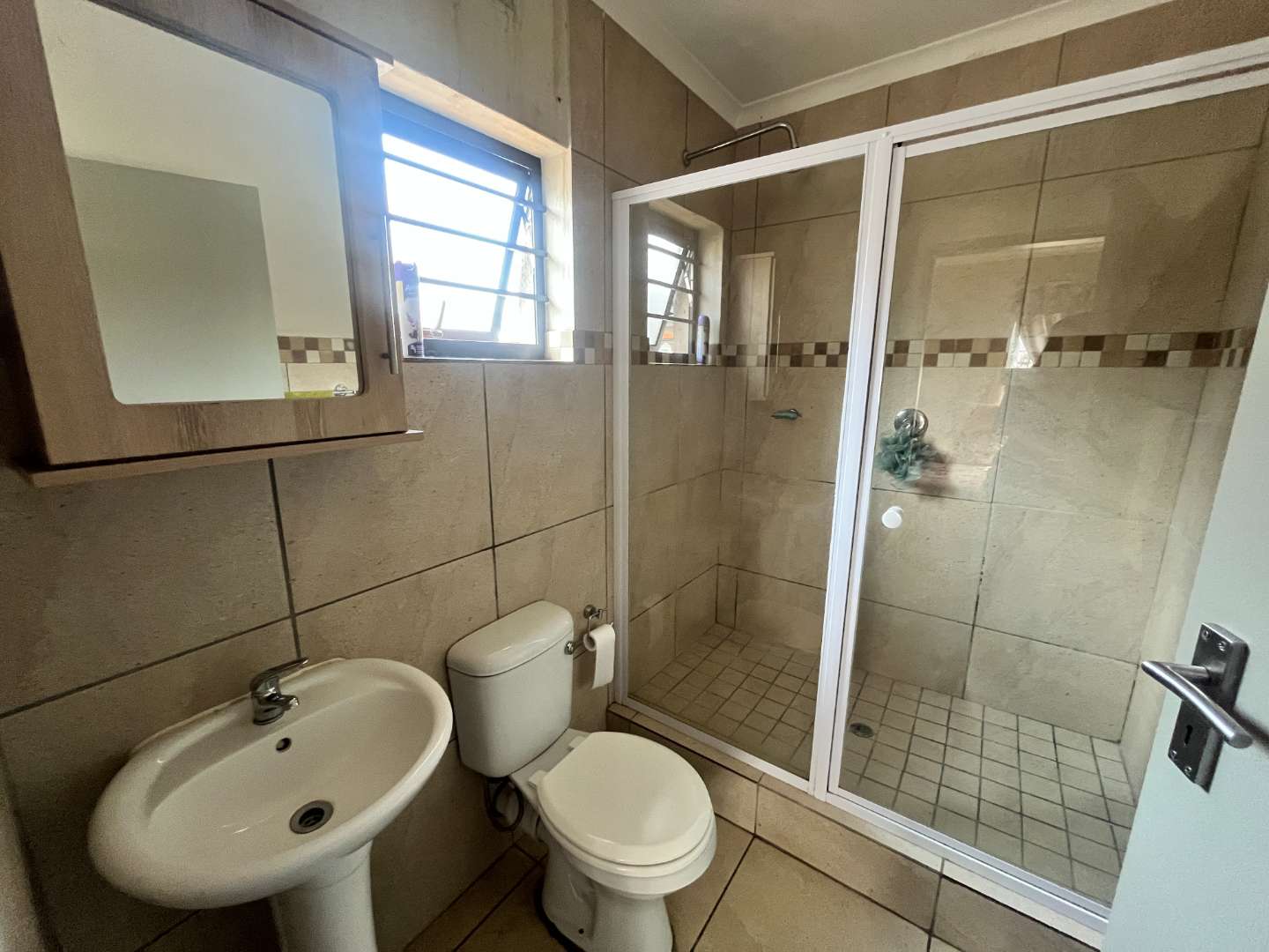 3 Bedroom Property for Sale in Alrode Gauteng