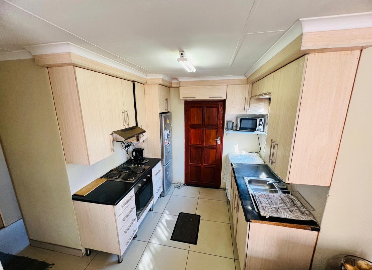 3 Bedroom Property for Sale in Soshanguve VV Gauteng