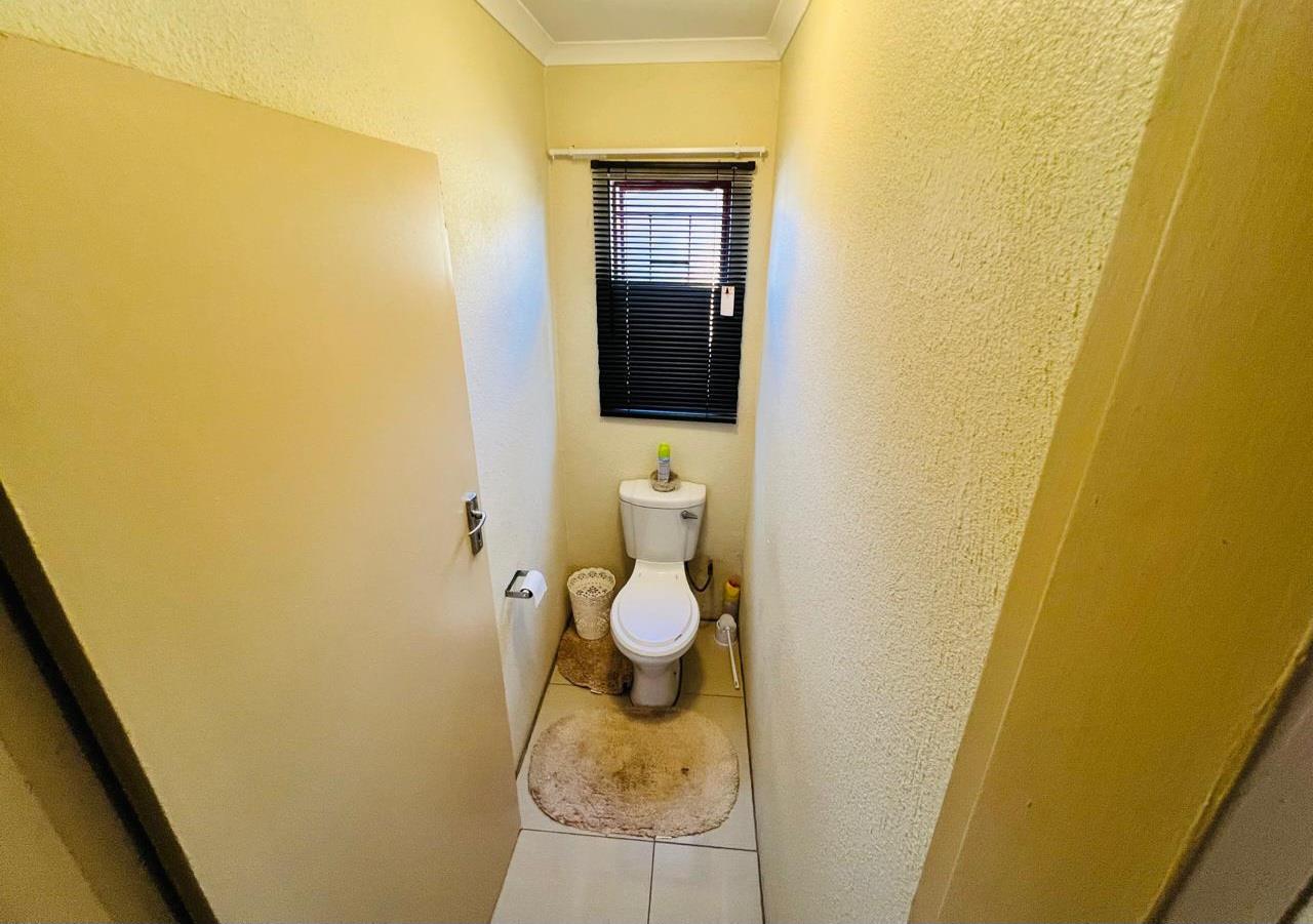 3 Bedroom Property for Sale in Soshanguve VV Gauteng