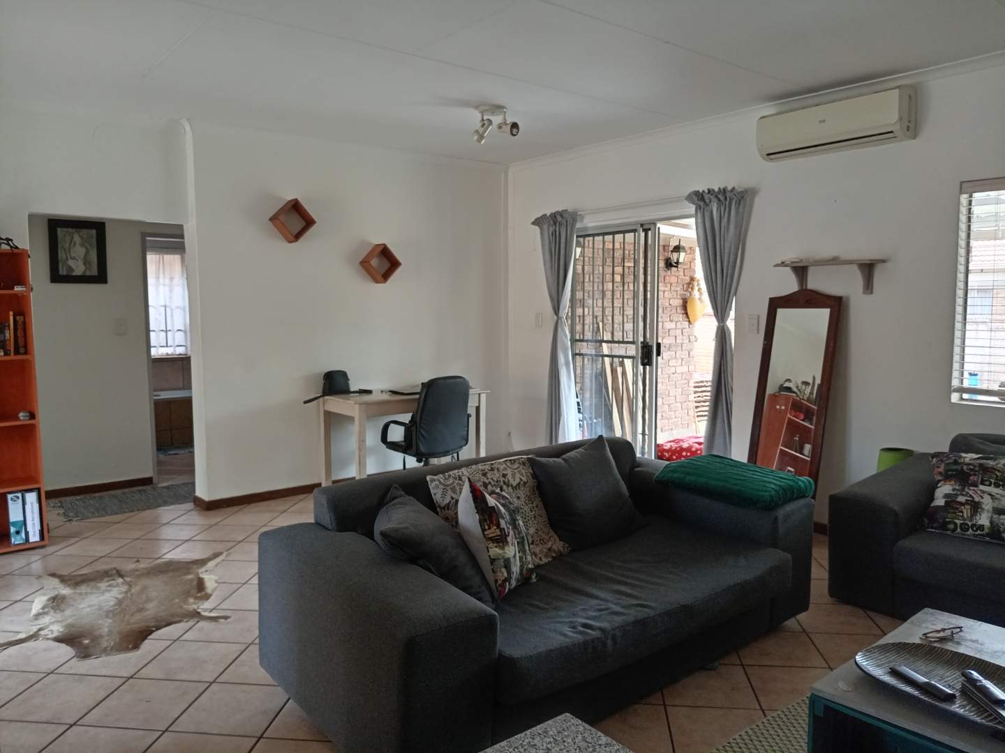 2 Bedroom Property for Sale in Equestria Gauteng