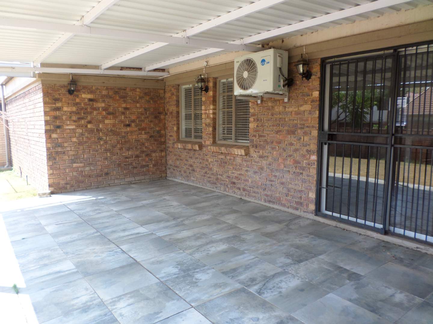 2 Bedroom Property for Sale in Equestria Gauteng