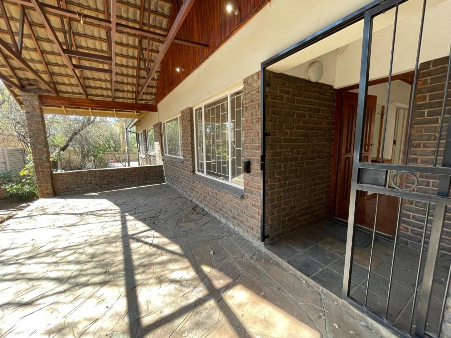 3 Bedroom Property for Sale in Die Wilgers Gauteng