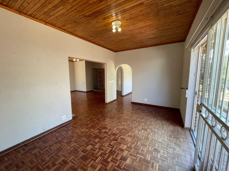 3 Bedroom Property for Sale in Die Wilgers Gauteng