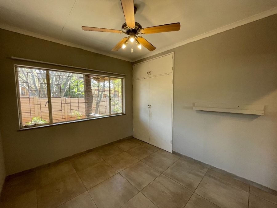 3 Bedroom Property for Sale in Die Wilgers Gauteng