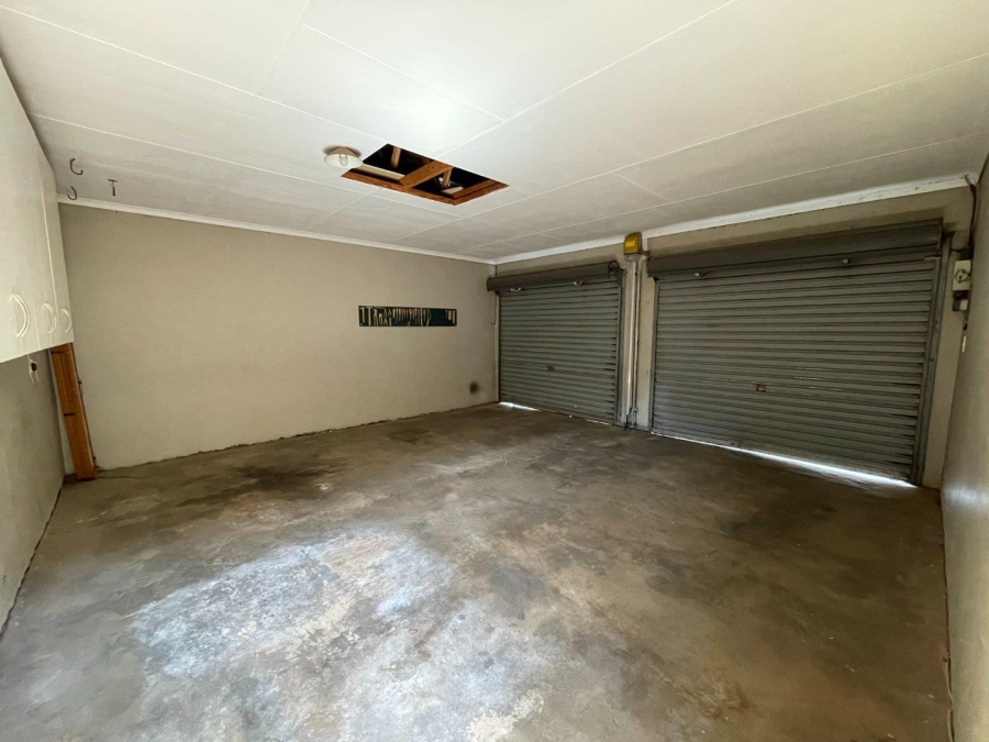 3 Bedroom Property for Sale in Die Wilgers Gauteng