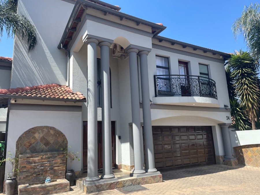 6 Bedroom Property for Sale in Sunward Park Gauteng