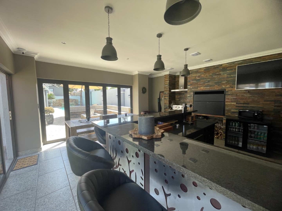 6 Bedroom Property for Sale in Sunward Park Gauteng