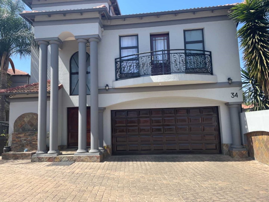 6 Bedroom Property for Sale in Sunward Park Gauteng