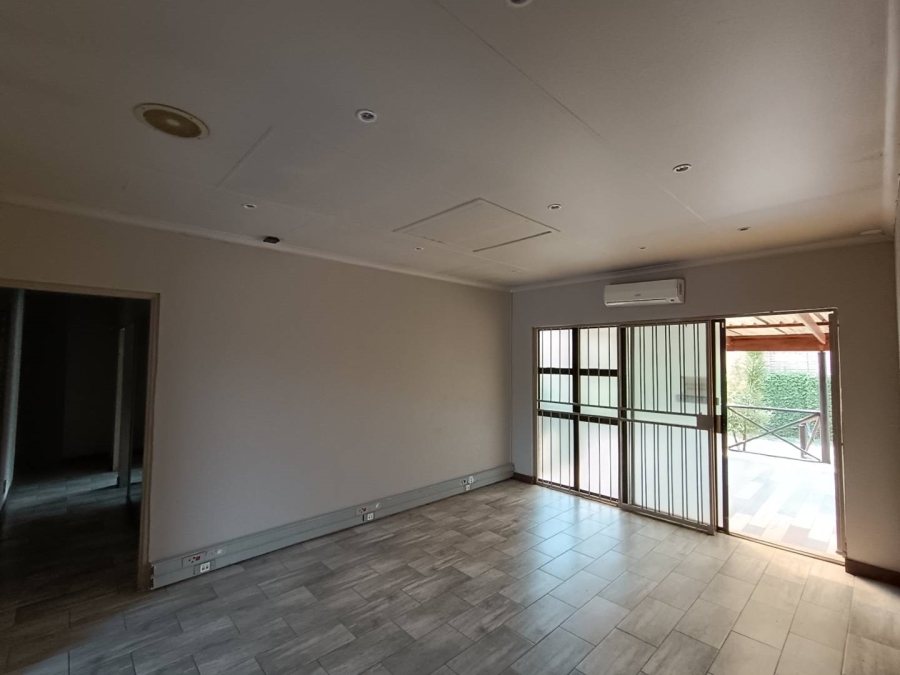 Commercial Property for Sale in Eldoraigne Gauteng