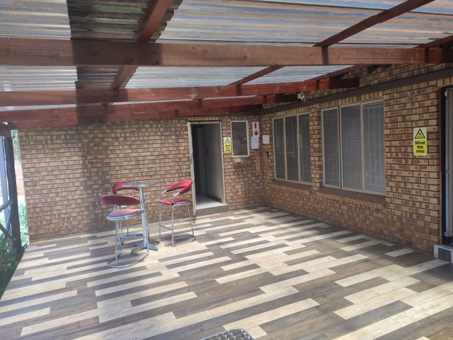 Commercial Property for Sale in Eldoraigne Gauteng