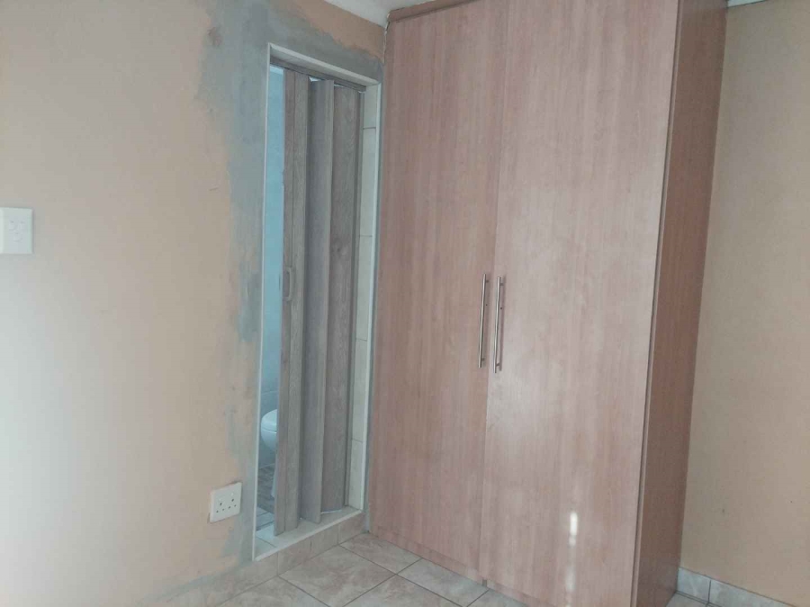 To Let 1 Bedroom Property for Rent in Nellmapius Gauteng