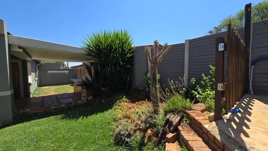 3 Bedroom Property for Sale in Wonderboom South Gauteng