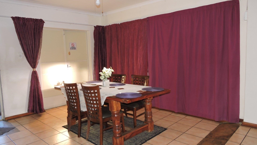 12 Bedroom Property for Sale in Silverton Gauteng