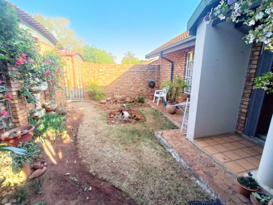 3 Bedroom Property for Sale in Clubview Gauteng