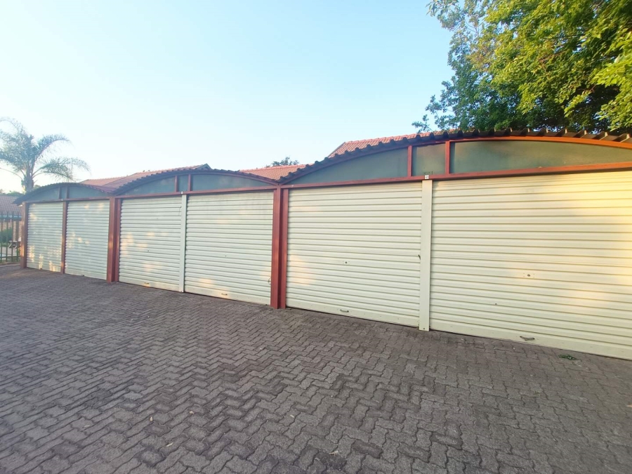 3 Bedroom Property for Sale in Clubview Gauteng