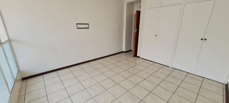 1 Bedroom Property for Sale in Parkdene Gauteng