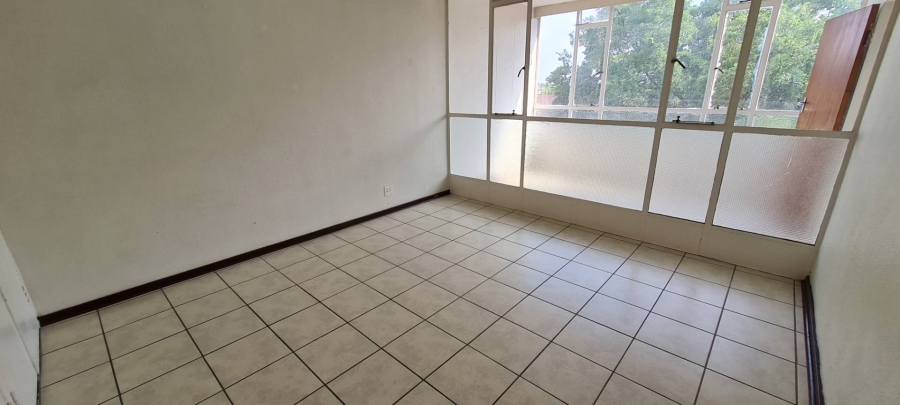 1 Bedroom Property for Sale in Parkdene Gauteng