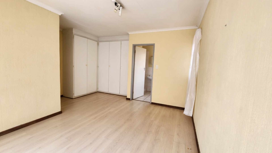 To Let 4 Bedroom Property for Rent in Amandasig Gauteng