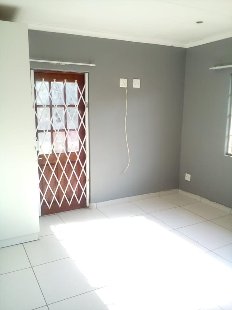 To Let 3 Bedroom Property for Rent in Primrose East Gauteng