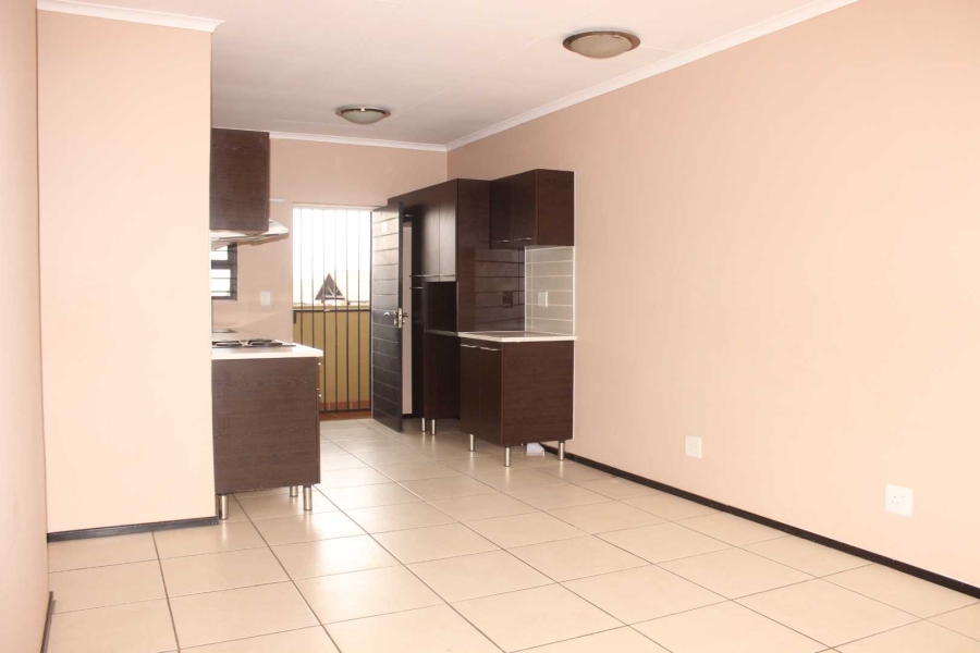 To Let 2 Bedroom Property for Rent in Noordwyk Gauteng