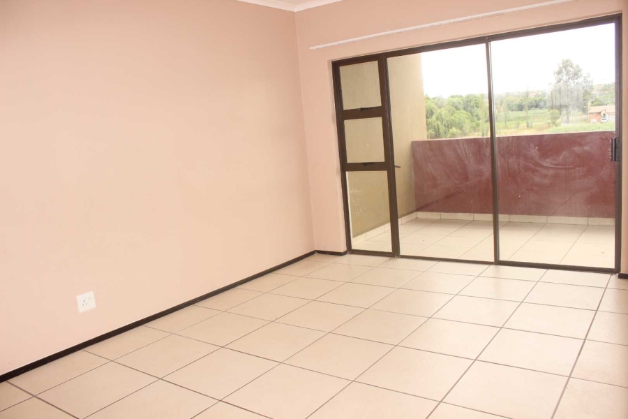 To Let 2 Bedroom Property for Rent in Noordwyk Gauteng